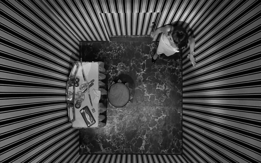 Strait-Jacket (1964)